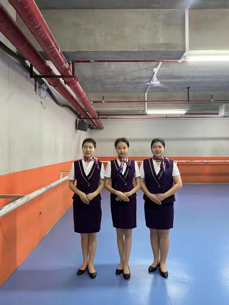 国考面试候考室为何要换鞋？-图3